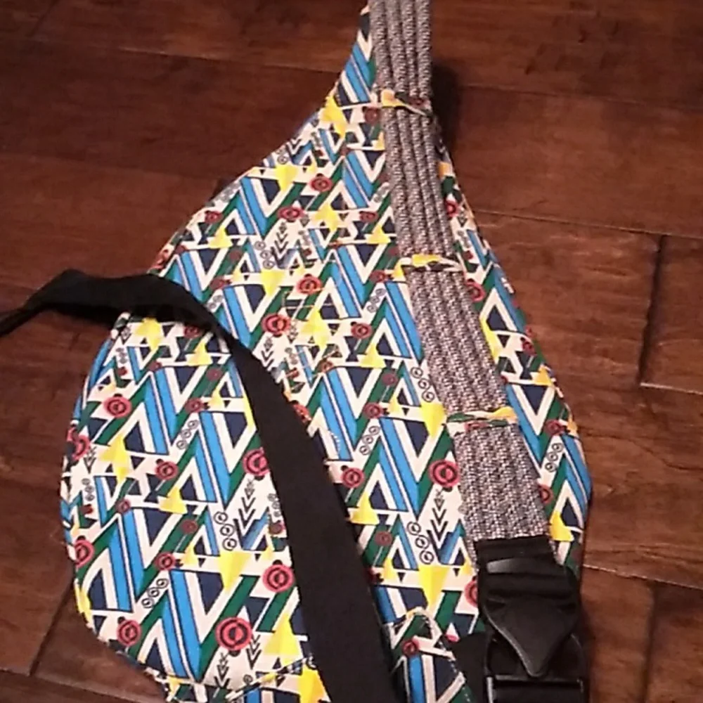 KAVU Geometric Pattern Rope Sling‎ Bag Backpack Retro 90s Style Multi-Color